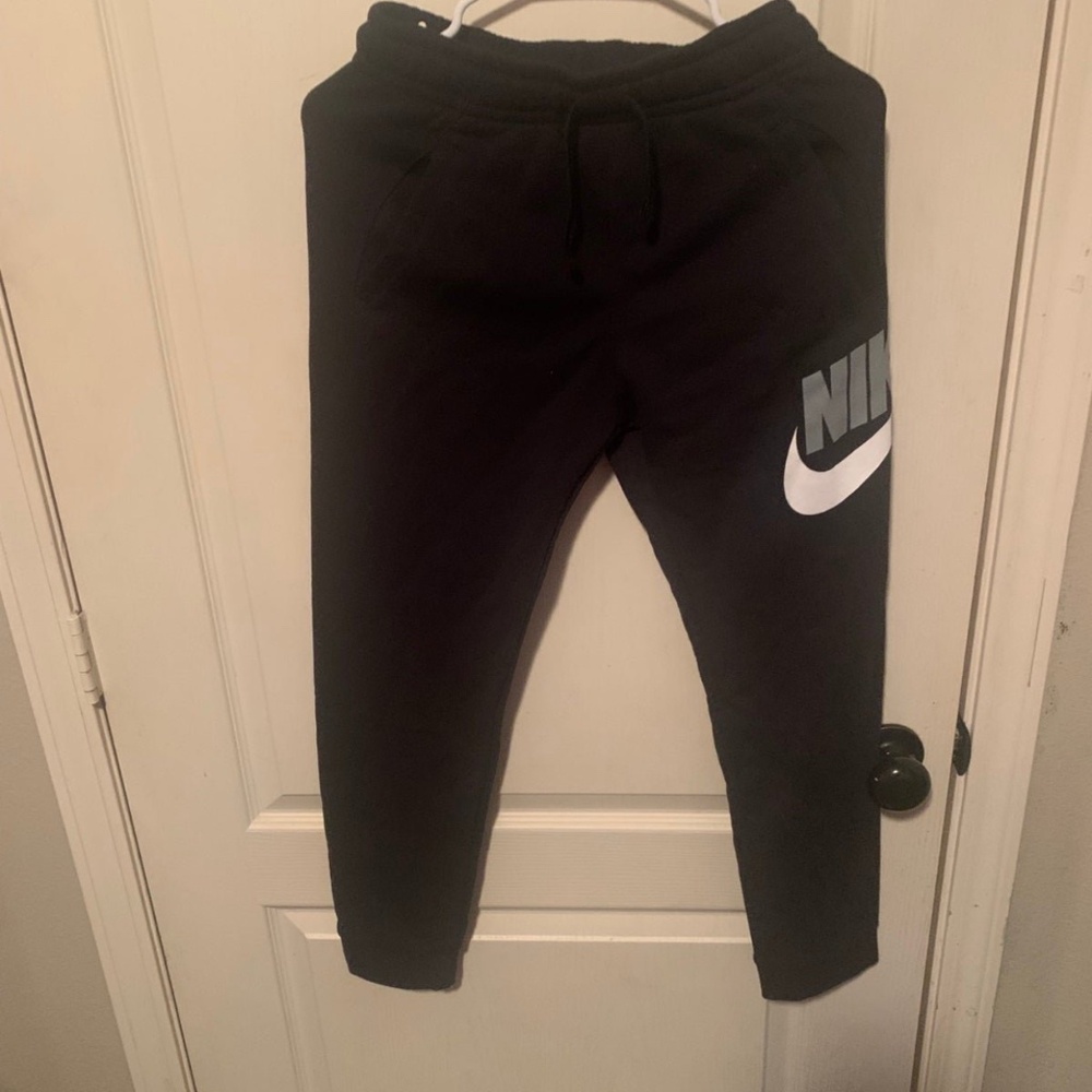 Boys Nike sweatpants